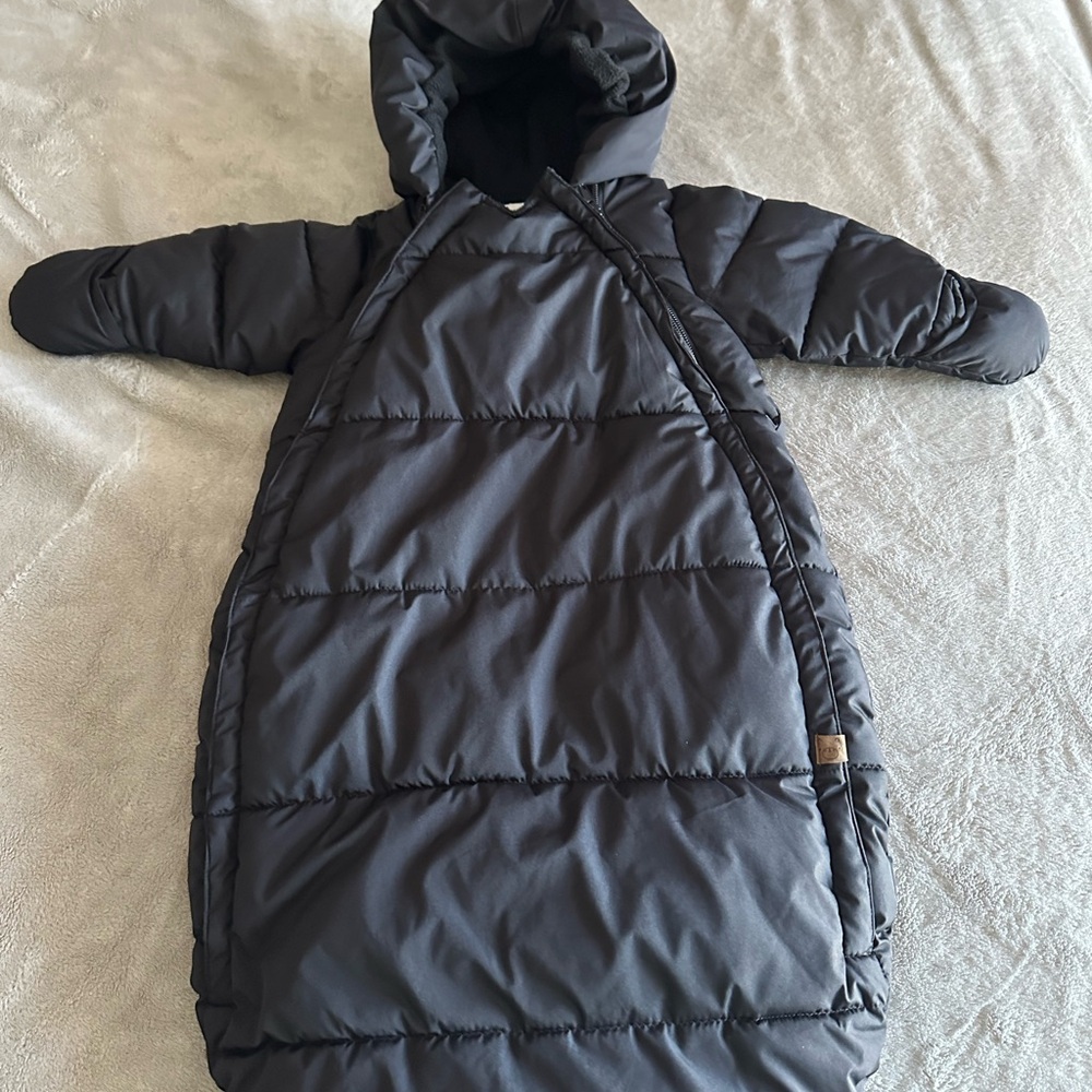 H&M Cozy Black baby puffer